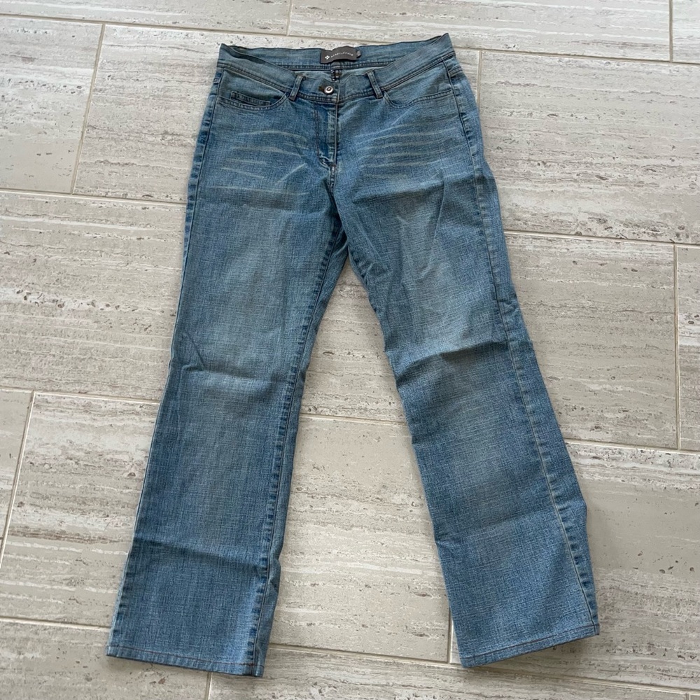 Stylish Marisfrolg Blue Boot Cut Women's Jeans, US size 6